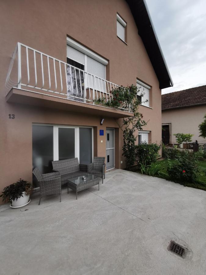 Apartman Hd Dakovo Exterior photo